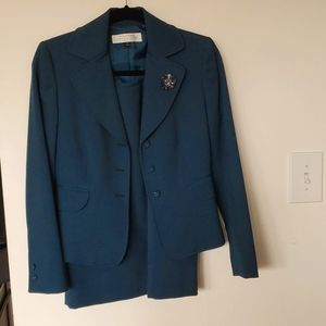 Teal Tahari 4 Petite Skirt Suit